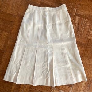 Vintage Jones New York pleated wool skirt
